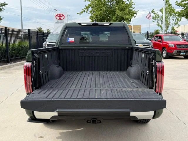 2023 Toyota Tundra Hybrid - Image 27