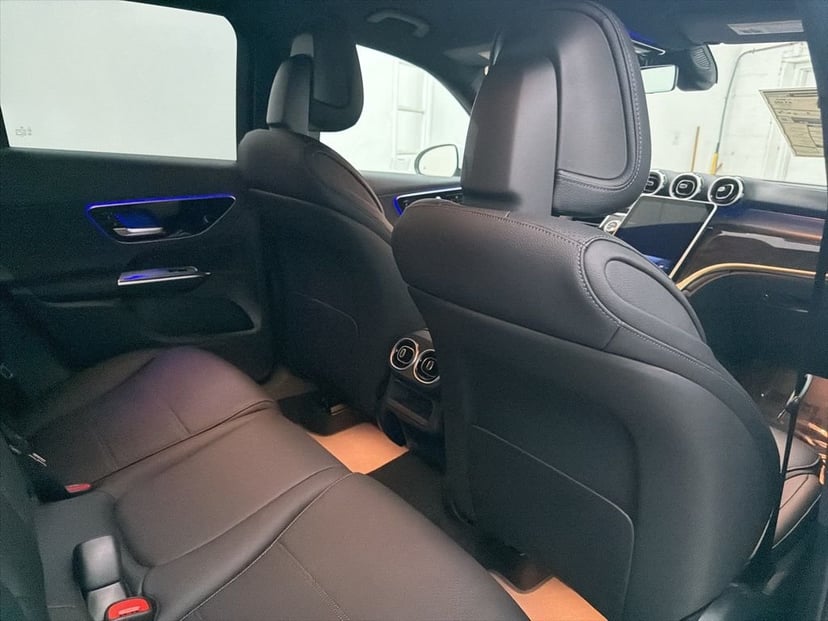 2026 Mercedes-Benz GLC - Image 25