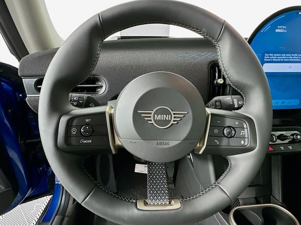 2025 MINI COOPER - Image 11