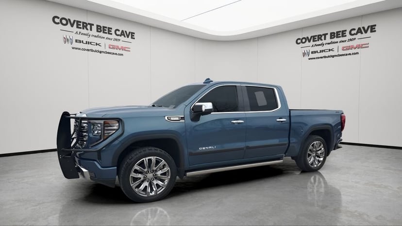 2024 GMC Sierra 1500 - Image 4