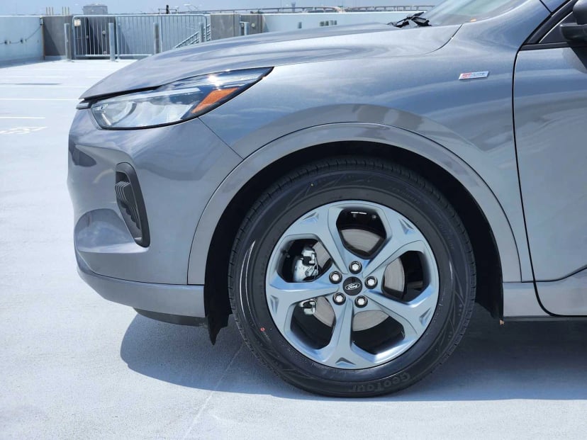 2024 Ford Escape - Image 9
