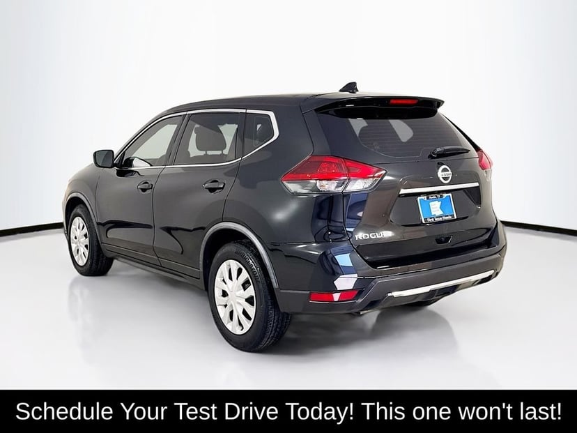 2018 Nissan Rogue - Image 5
