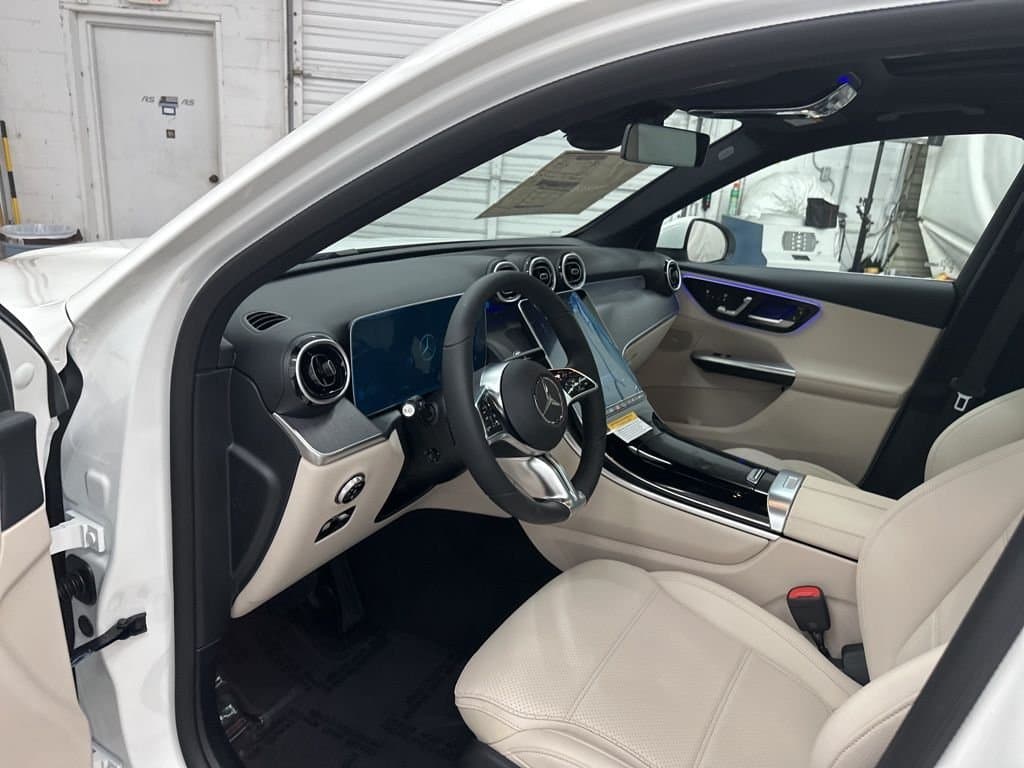 2026 MERCEDES-BENZ GLC - Image 10