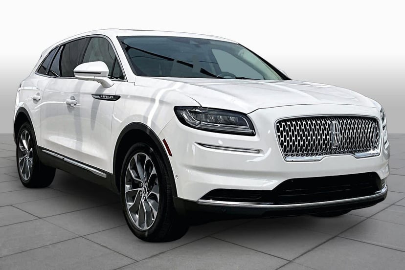 2023 Lincoln Nautilus - Image 1