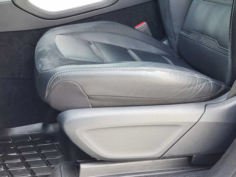 2023 Mercedes-Benz AMG® GLE 53 - Image 24