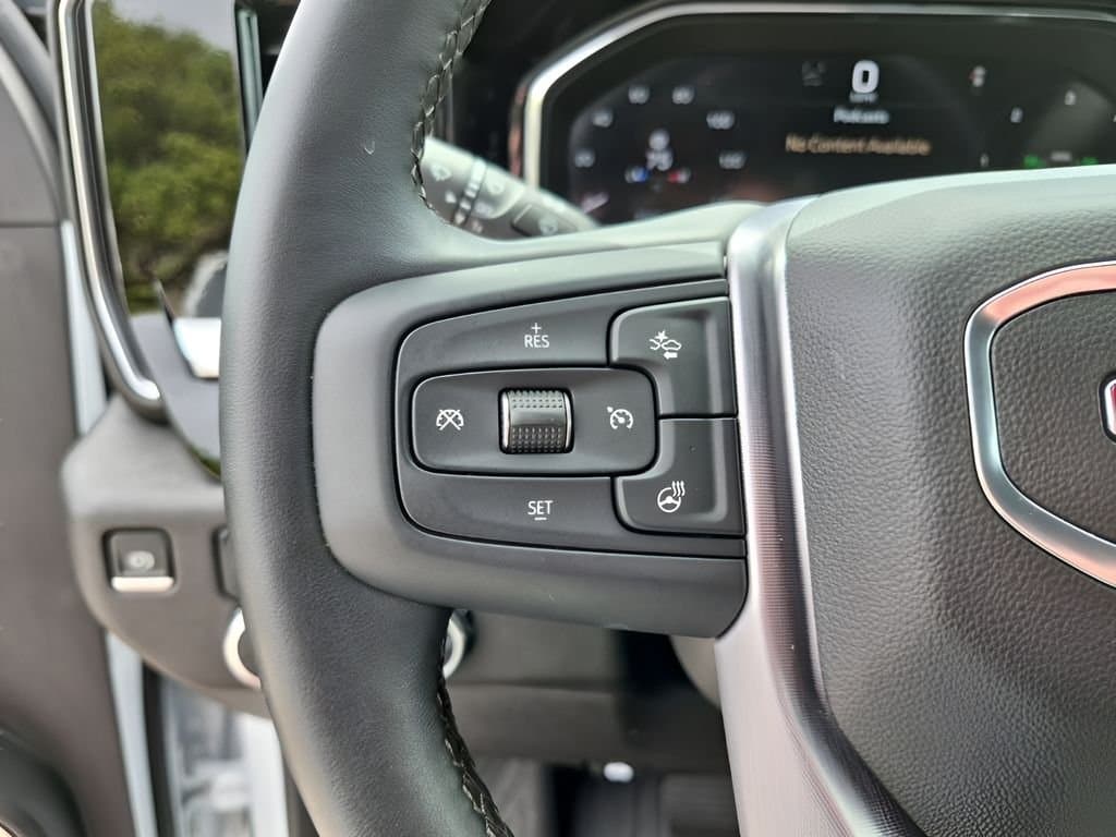 2024 GMC Sierra 2500HD - Image 34