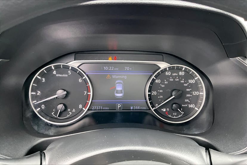 2025 Nissan Altima - Image 26