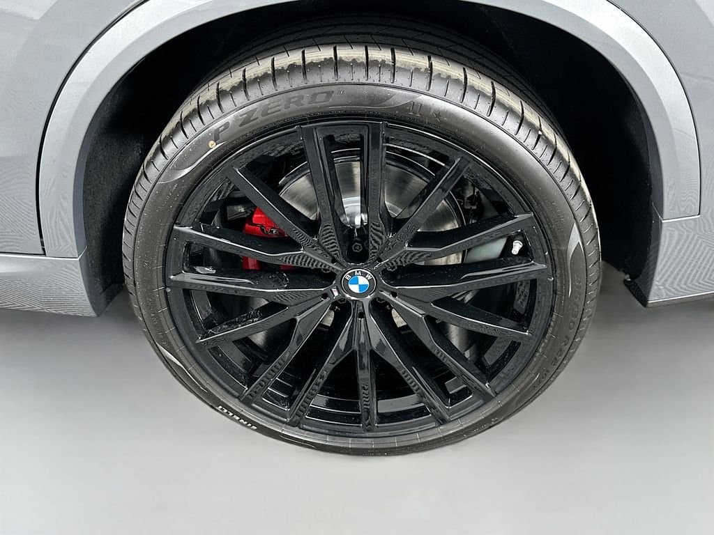 2026 BMW X5 - Image 23
