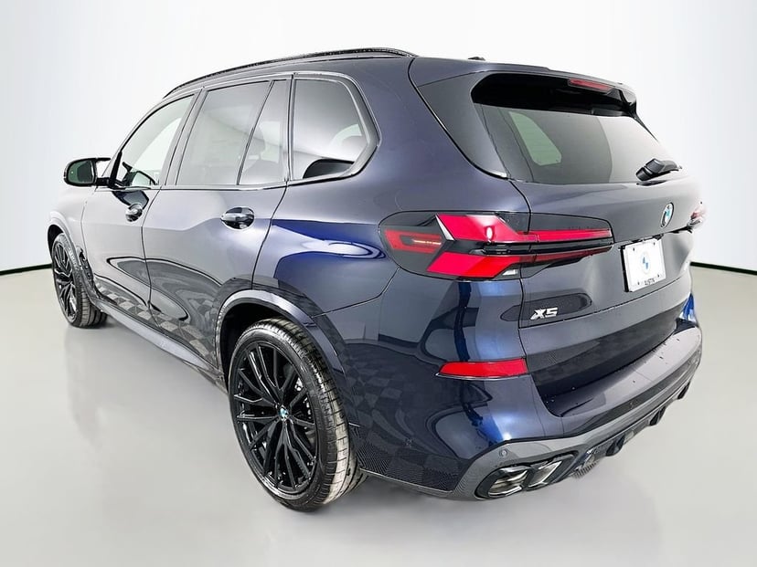 2026 BMW X5 - Image 7
