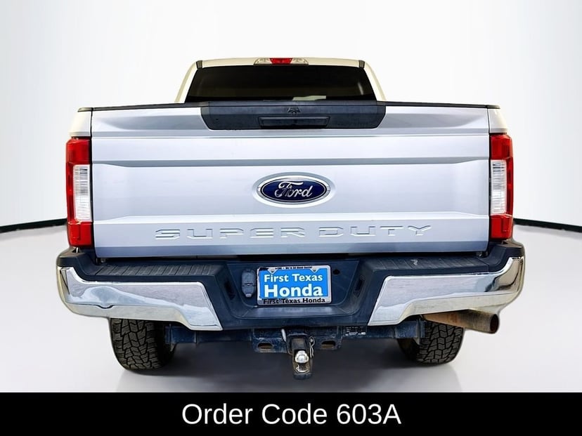 2017 Ford F-250SD - Image 6