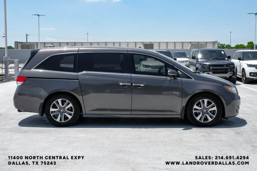 2017 Honda Odyssey - Image 7