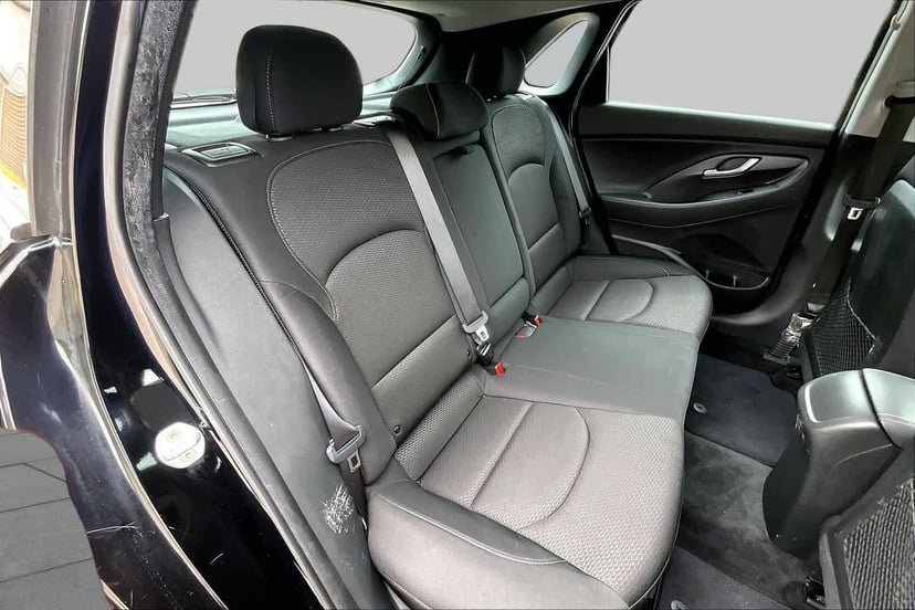 2018 Hyundai Elantra GT - Image 20