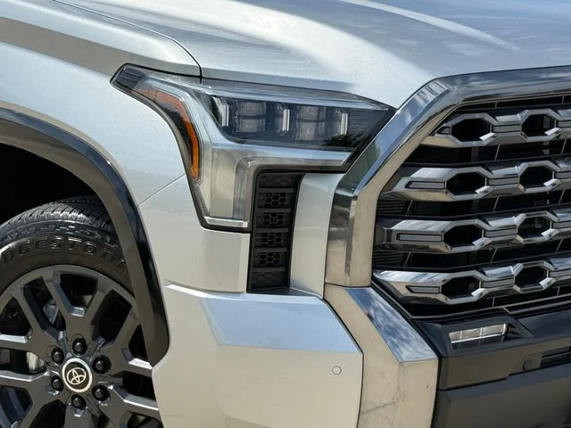 2024 Toyota Tundra - Image 3