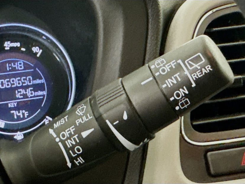 2018 Honda HR-V - Image 16