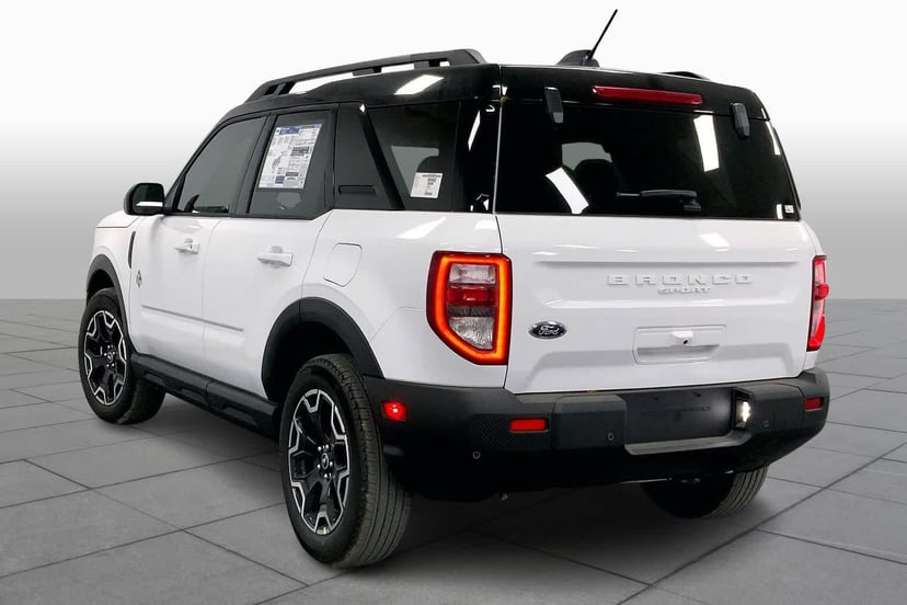 2025 Ford Bronco Sport - Image 12
