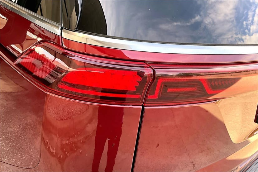 2024 Kia Carnival - Image 29
