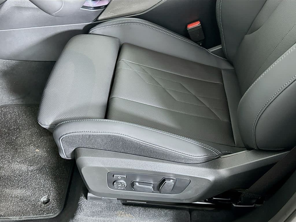 2026 BMW X3 - Image 21