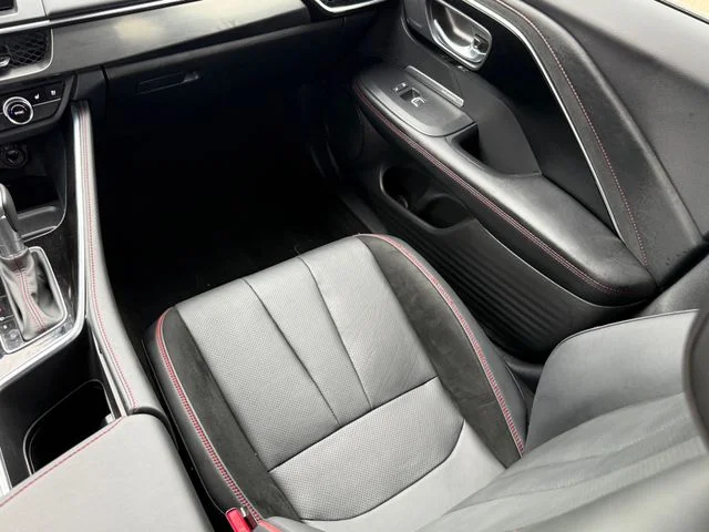 2025 Acura ADX - Image 24