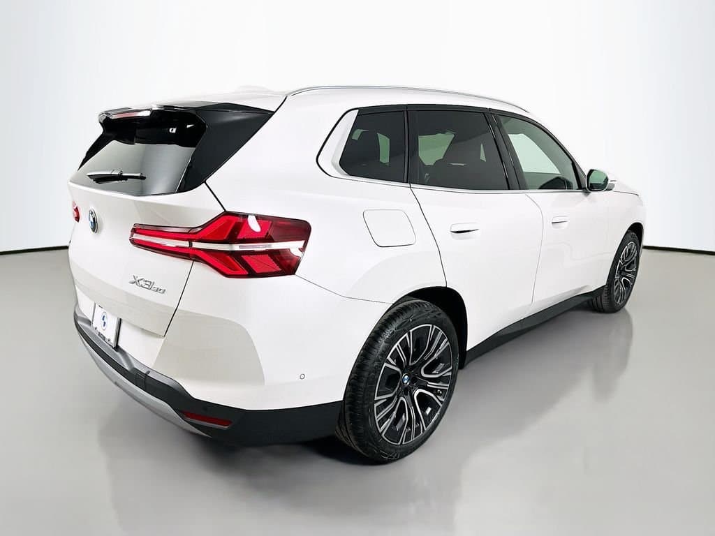 2026 BMW X3 - Image 5