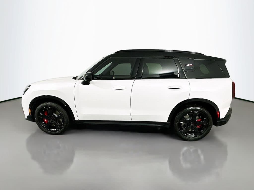 2026 MINI John Cooper Works Countryman - Image 8