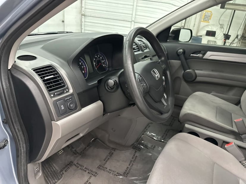 2011 Honda CR-V - Image 9