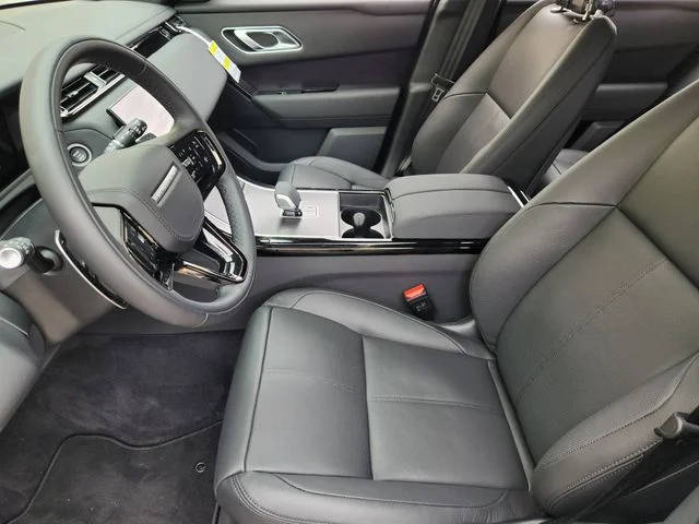 2026 Land Rover Range Rover Velar - Image 13