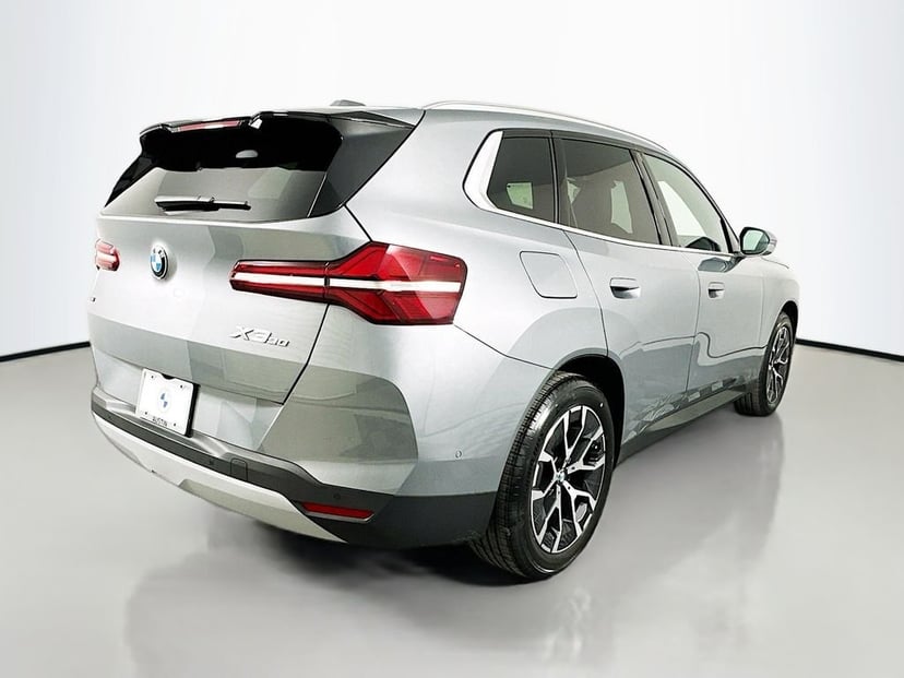 2025 BMW X3 - Image 5