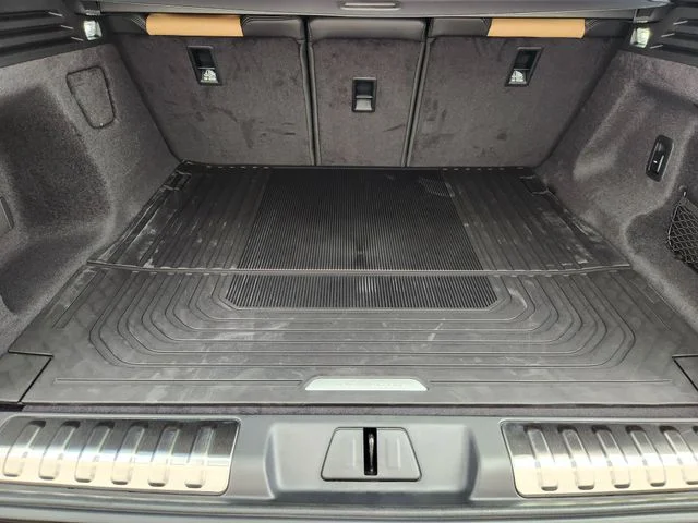 2026 Land Rover Range Rover Sport - Image 31