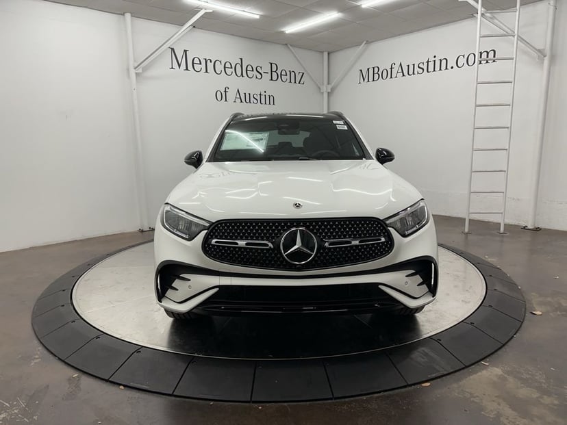 2026 Mercedes-Benz GLC - Image 2
