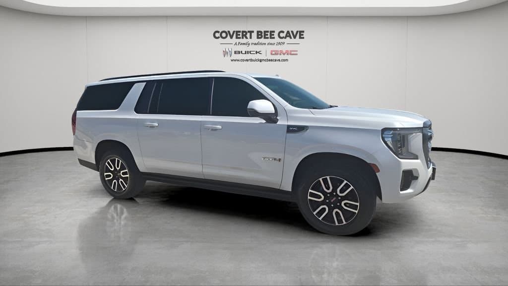 2022 GMC Yukon XL - Image 12