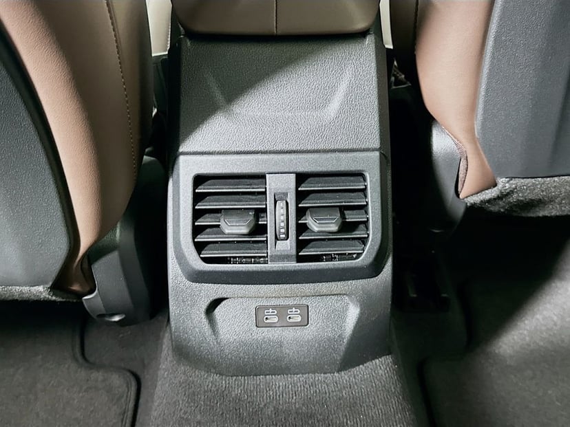 2026 BMW 2 Series - Image 18