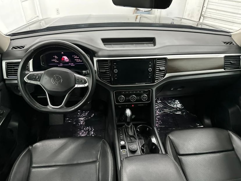 2022 Volkswagen Atlas - Image 15
