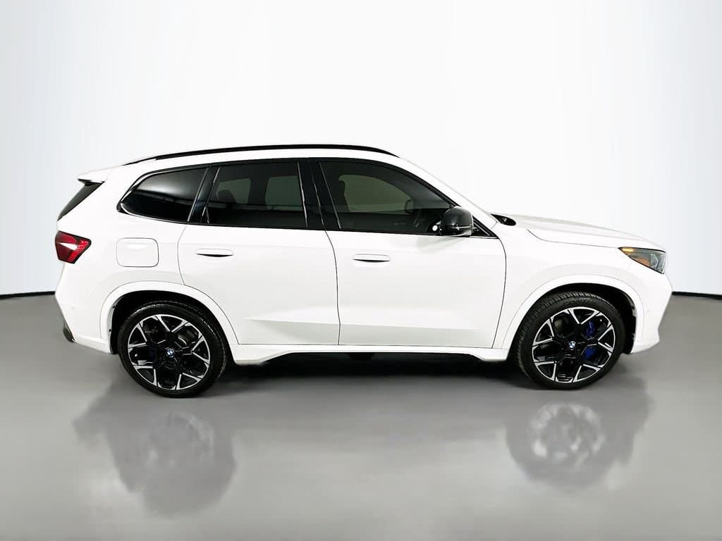 2024 BMW X1 - Image 4