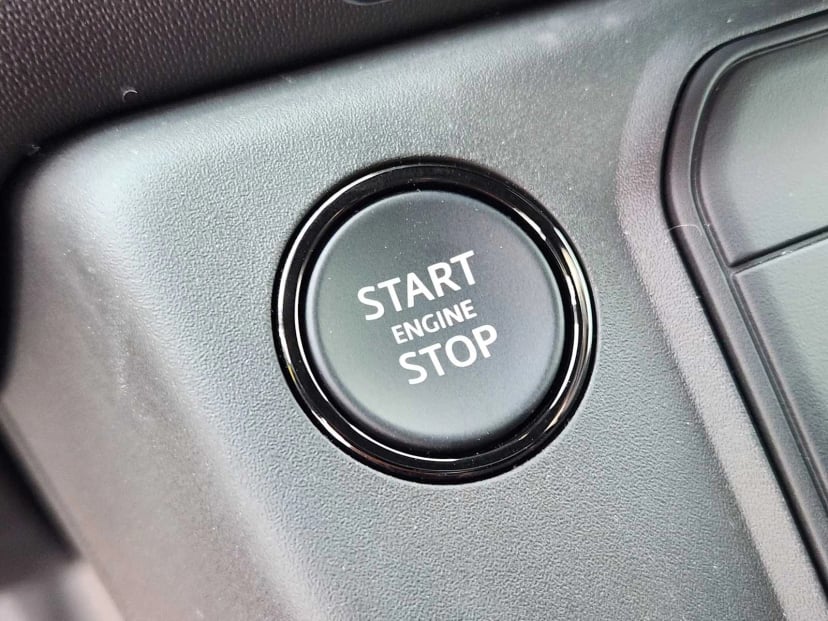 2026 LAND ROVER Defender 110 - Image 20