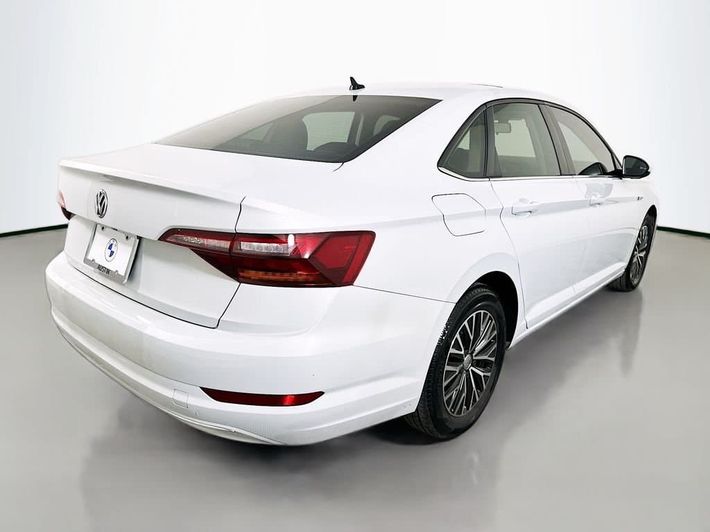 2019 Volkswagen Jetta - Image 5