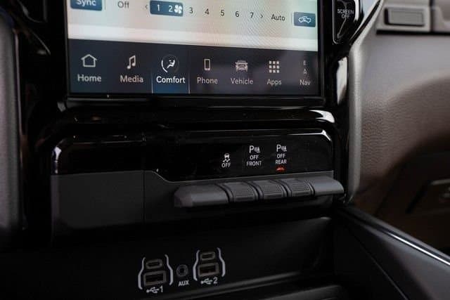 2025 Ram 1500 - Image 18