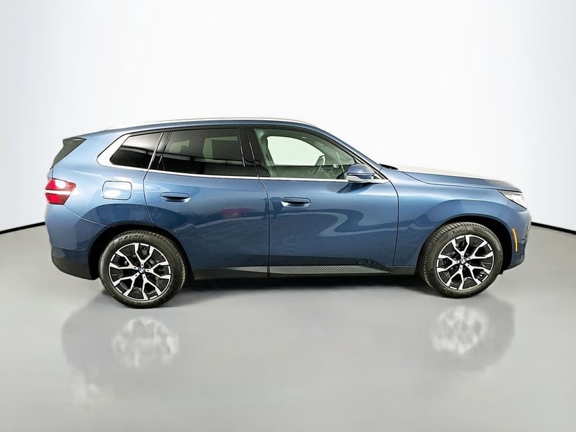 2026 BMW X3 - Image 4