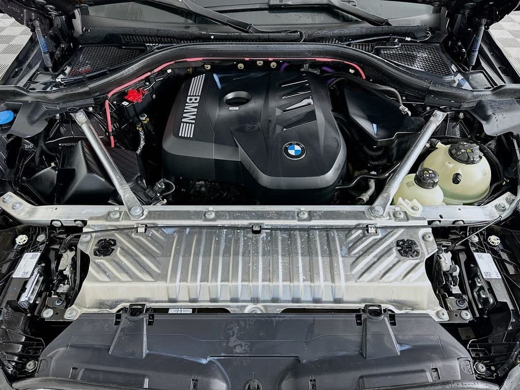 2025 BMW X3 - Image 29