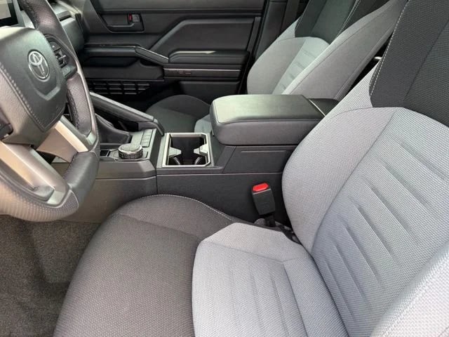 2025 Toyota 4Runner - Image 9