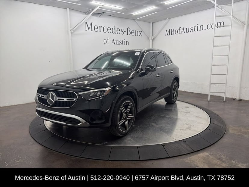 2026 Mercedes-Benz GLC - Image 3