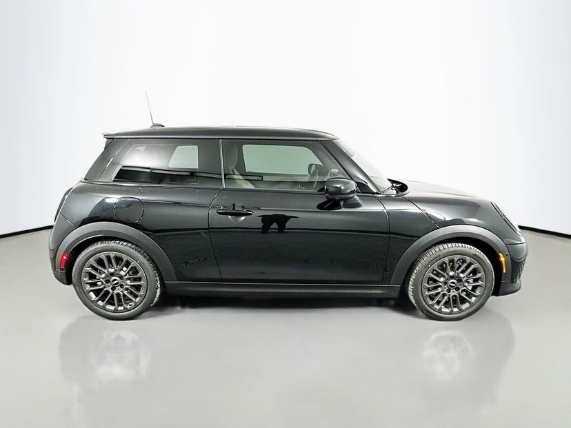 2026 MINI 2 Door - Image 4