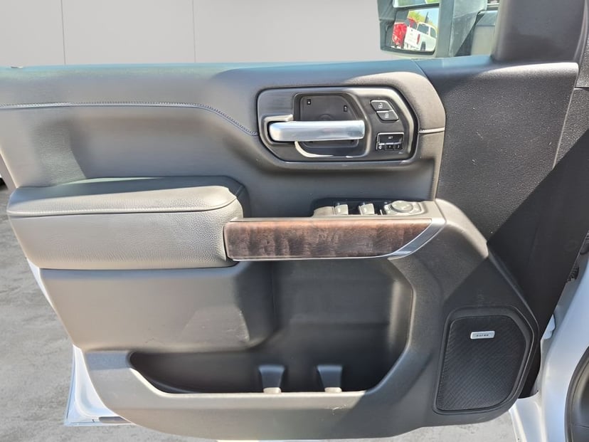 2022 GMC Sierra 2500HD - Image 26