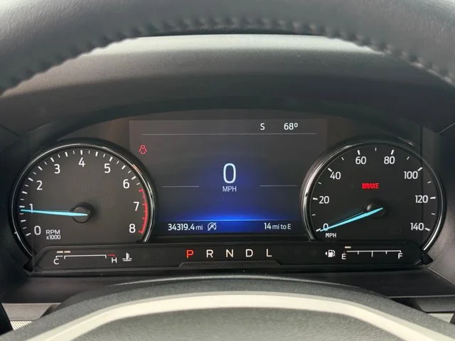 2023 Ford Explorer - Image 16
