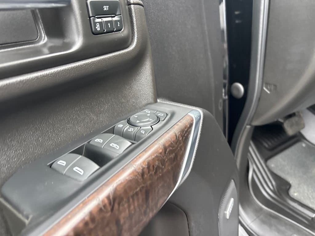 2022 GMC Sierra 2500HD - Image 24