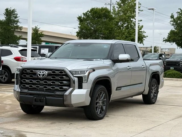 2023 Toyota Tundra Hybrid - Image 7