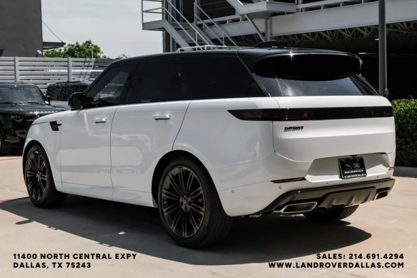 2026 Land Rover Range Rover Sport - Image 10