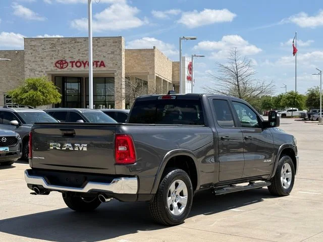 2025 Ram 1500 - Image 4