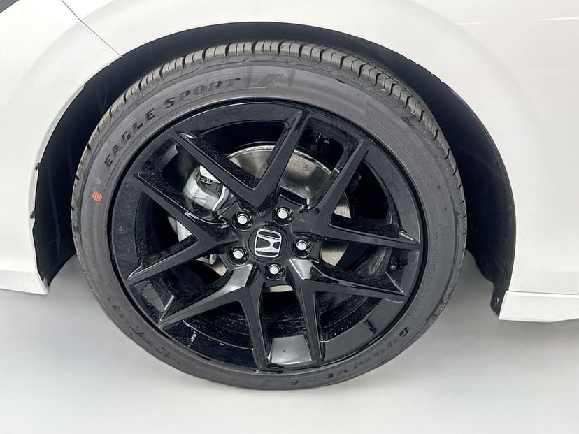 2026 Honda Civic - Image 12