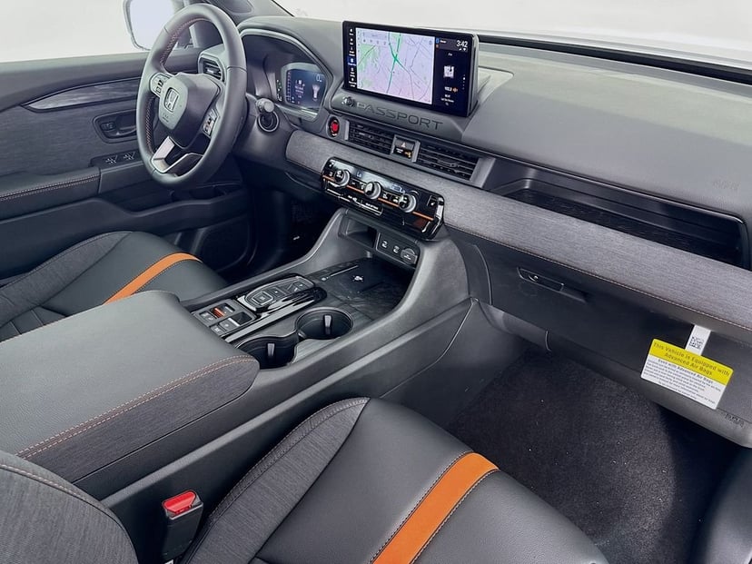 2026 Honda Passport - Image 38