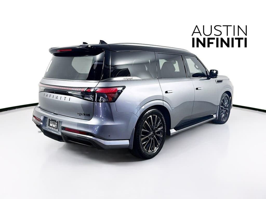 2026 INFINITI QX80 - Image 7